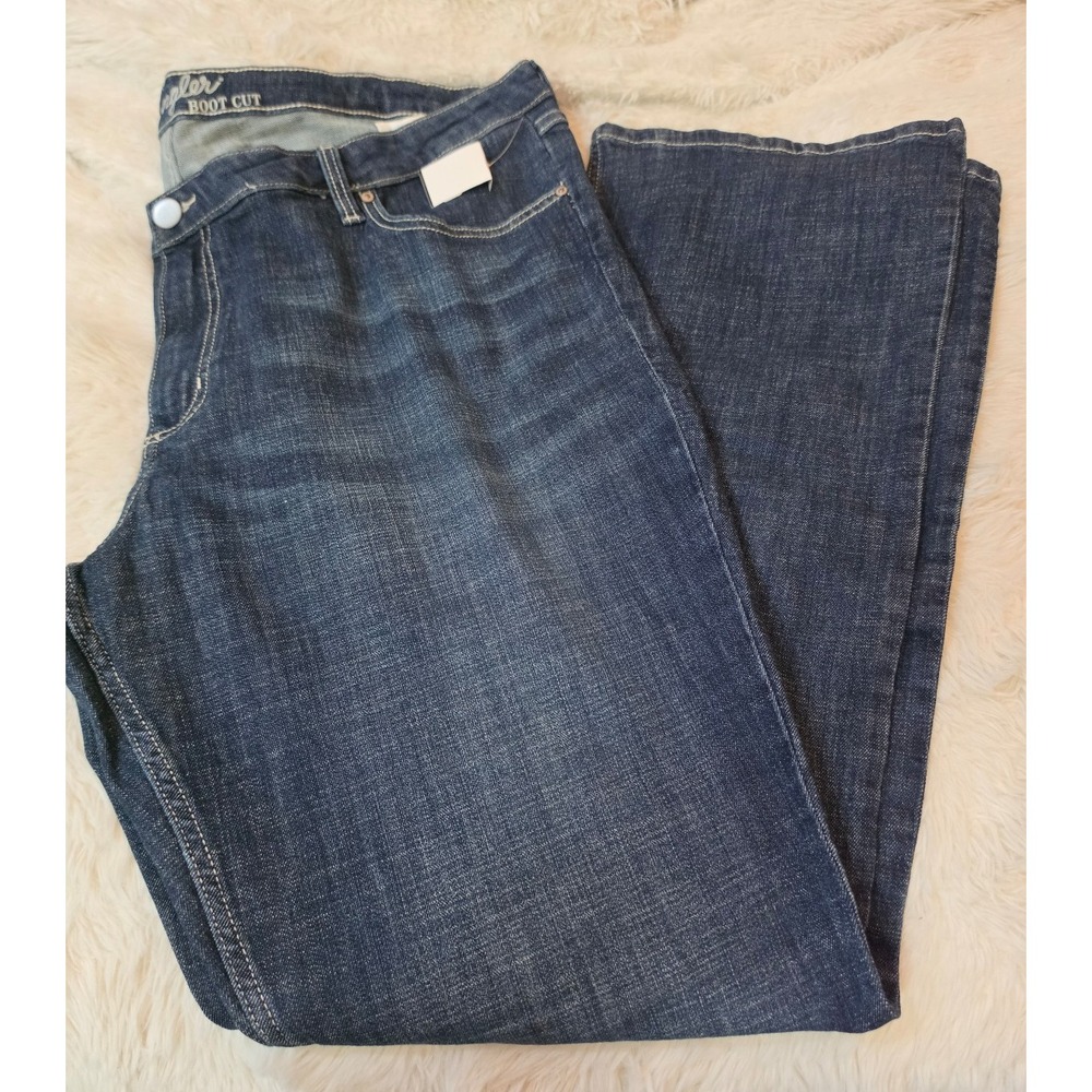 NWT Wrangler Essential Premium Mid-Rise Bootcut Jeans - Plus Size 24W x 34 Tall